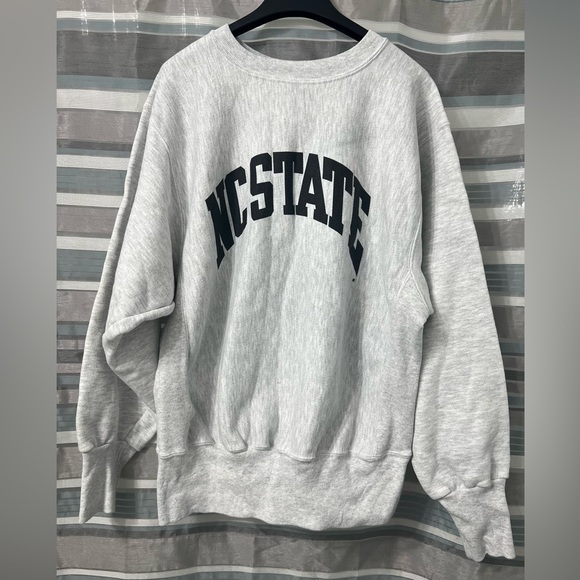 Rugged Sweats Other - NC State Wolfpack Vintage Crew Sweatshirt